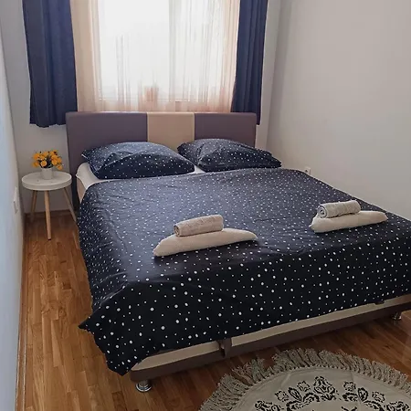 Zara Apartman Apartamento Bijeljina