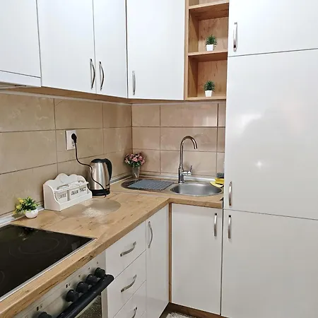 Apartamento Zara Apartman *